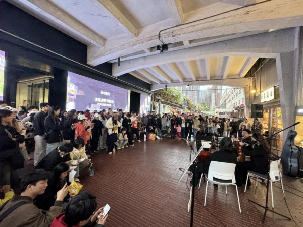 九龙配资 五一到成都怎么玩！东郊记忆开启“放东风生活节”